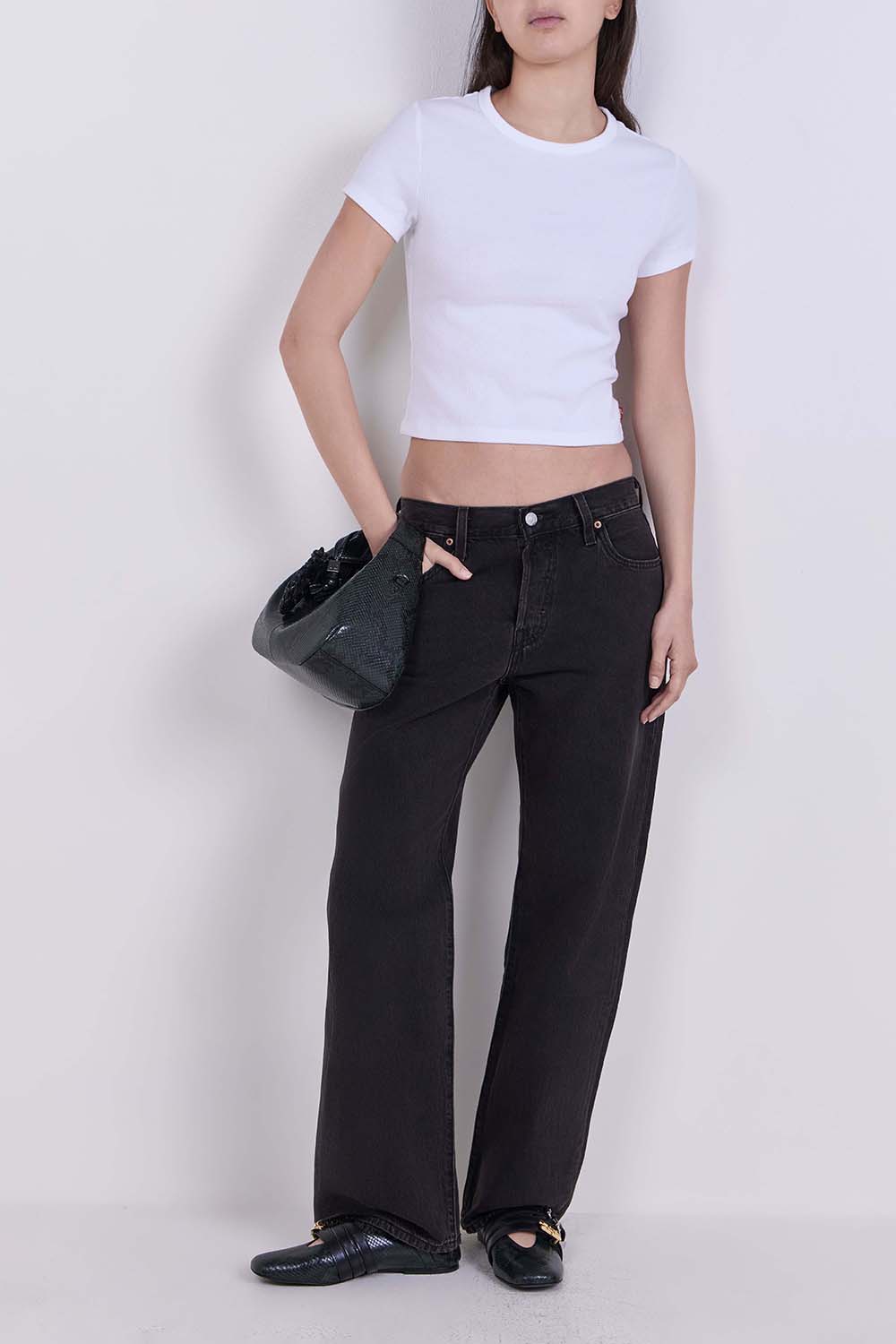 חולצת טי קרופ בגזרת סלים